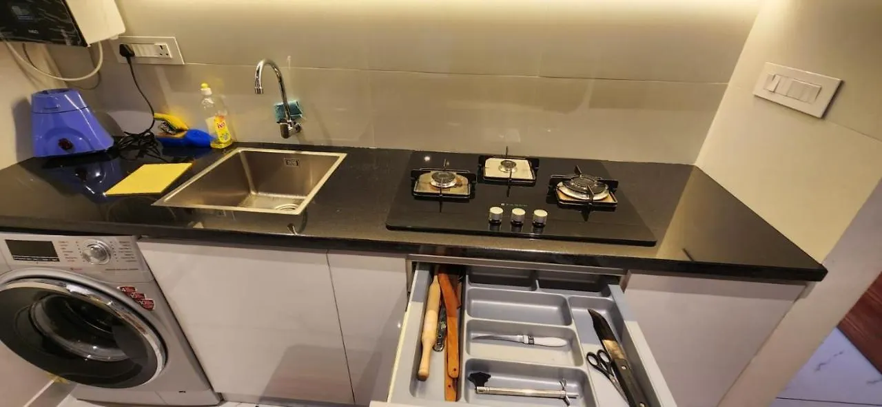1Bhk Luxury Apartment- Palayam Thiruvananthapuram 0*,  Indien